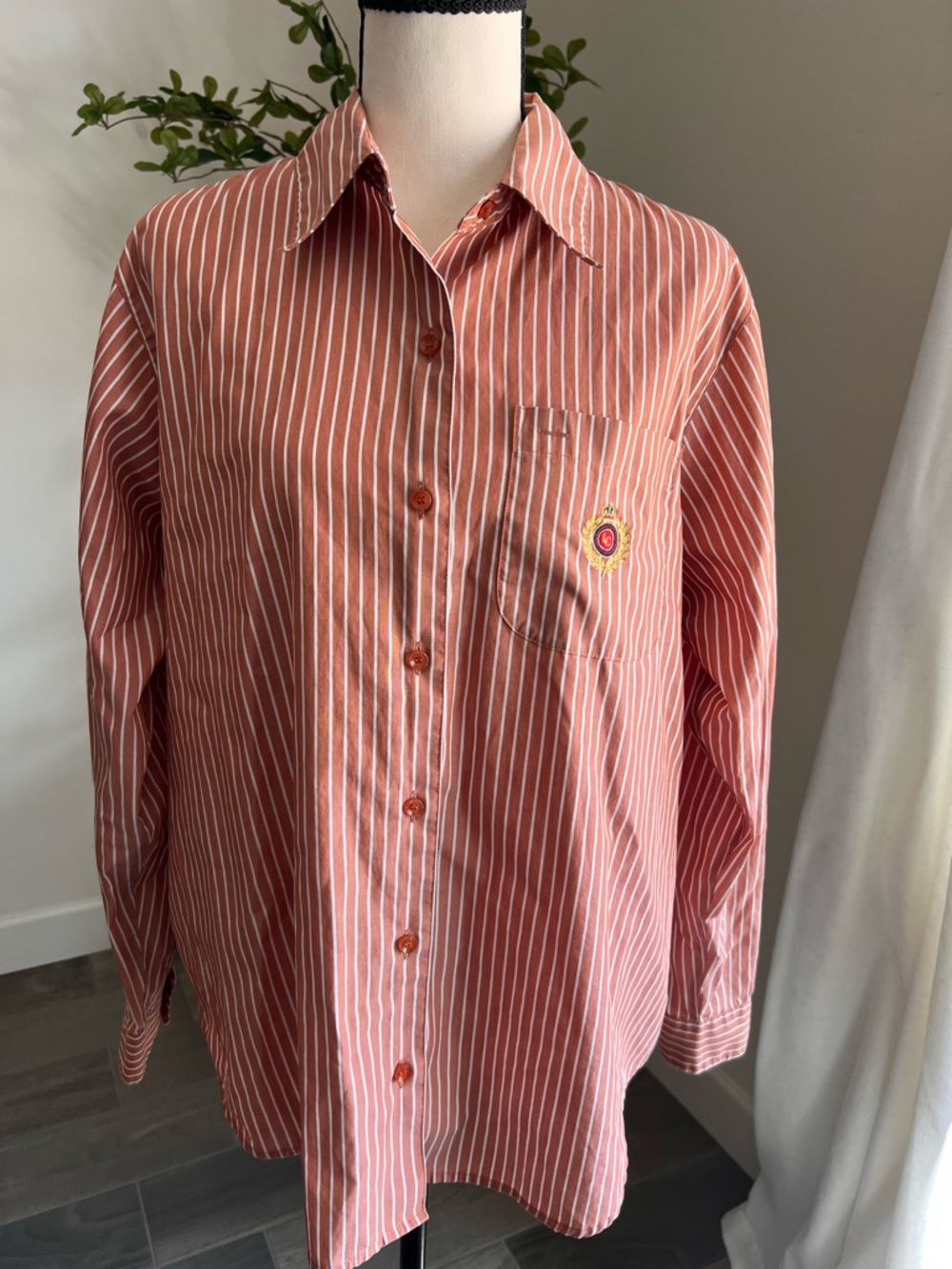 Liz Claiborne Lizsport OrangeWhite Striped Button-Up Shirt Size M